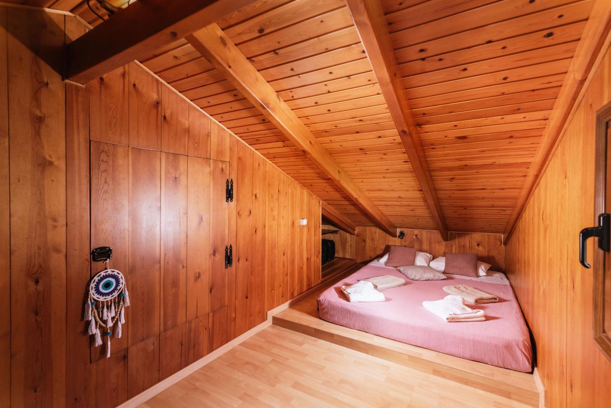 Wooden Beach House Gerani  Ngoại thất bức ảnh