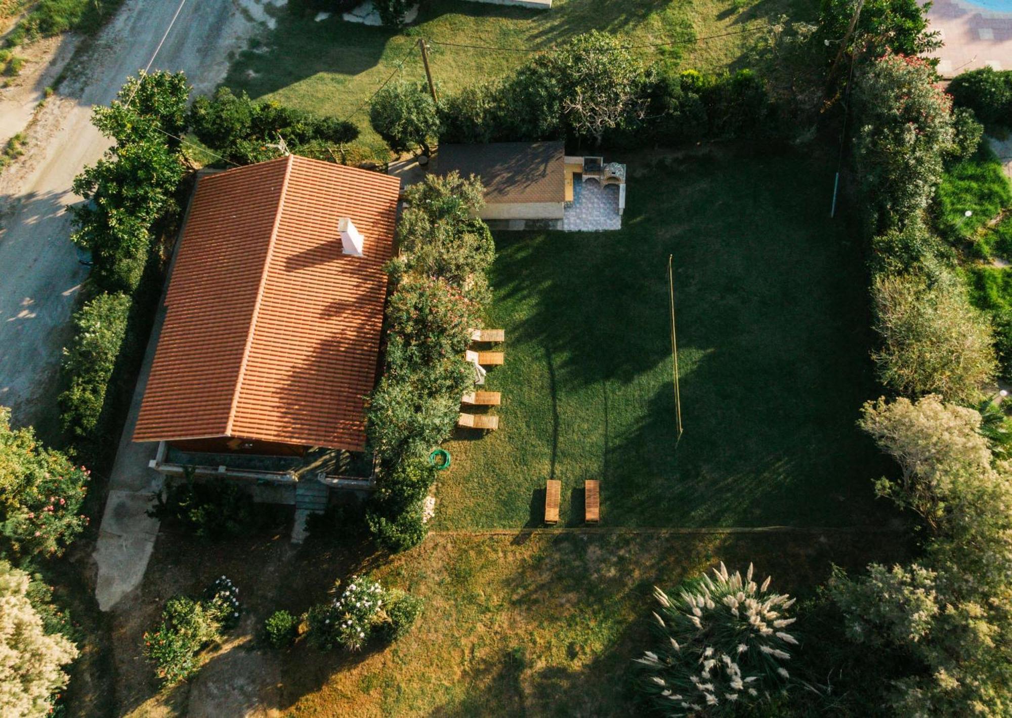 Wooden Beach House Gerani  Ngoại thất bức ảnh